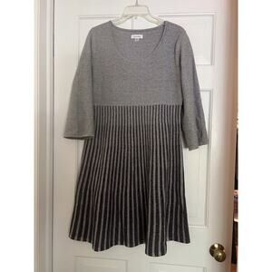 Calvin Klein Women's Knee Length Gray/silver With Black Sweater Dress Size L